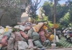文萃景园B区建筑垃圾堆放近一年